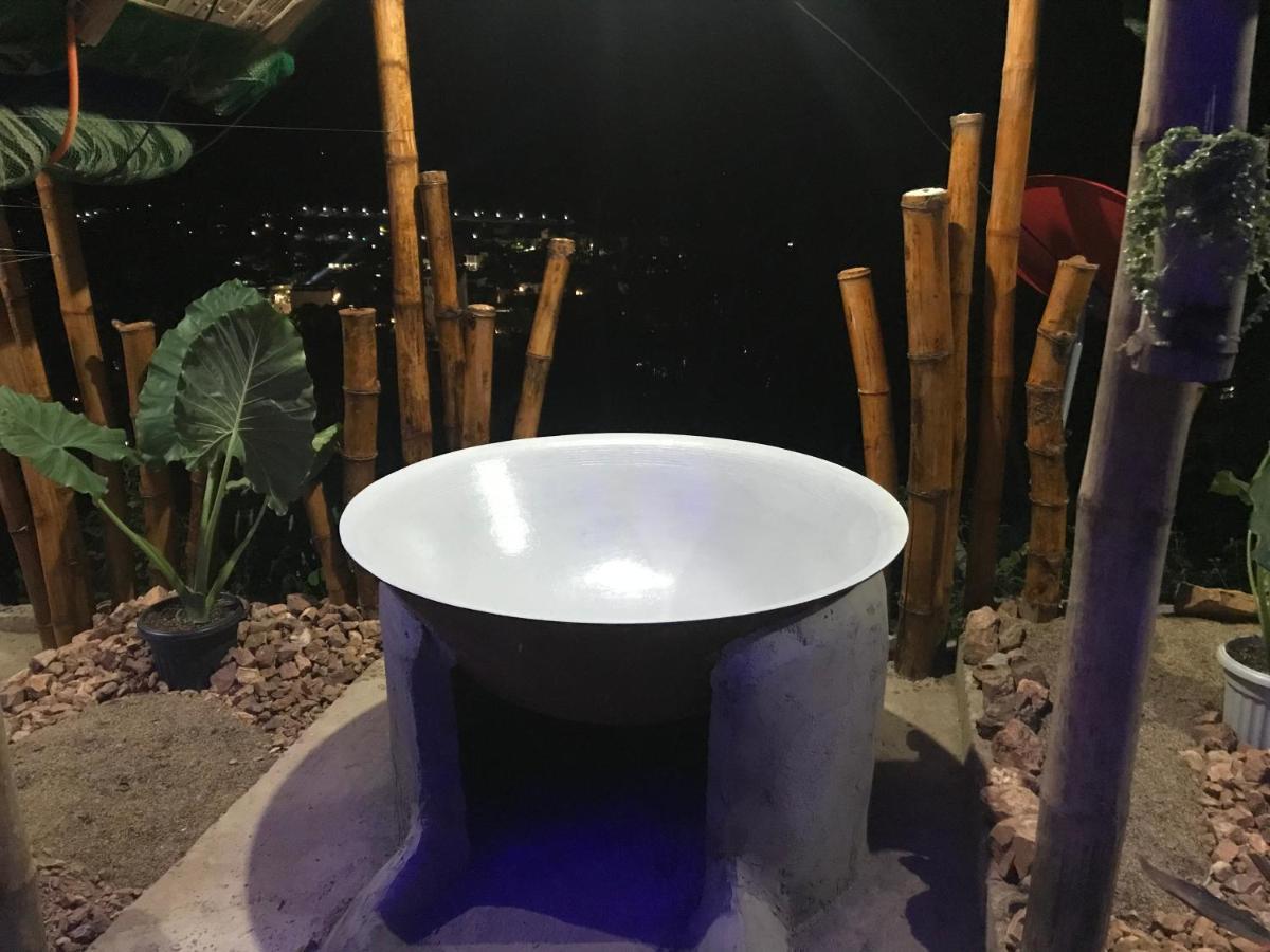 Bayview Coron Kawa Resort Dış mekan fotoğraf